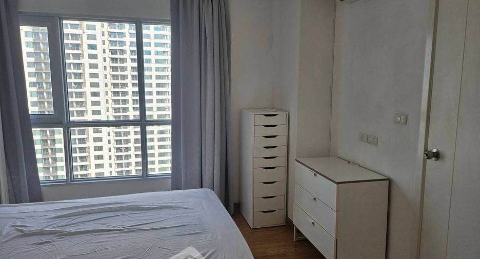 For sale 2 bedrooms condo in Khlong Toei, Bangkok