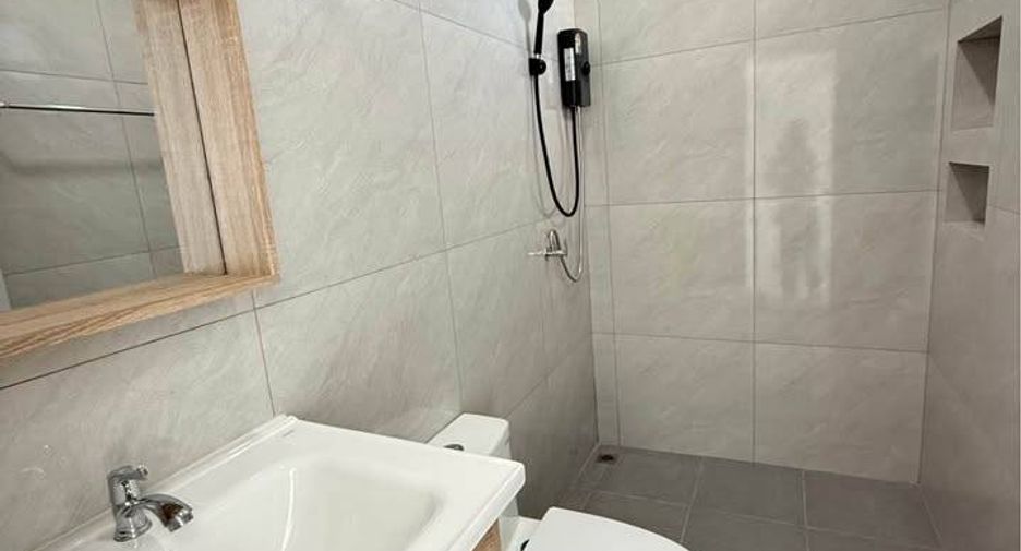 Haus zum Kauf mit 3 Zimmer in Bang Lamung, Chonburi