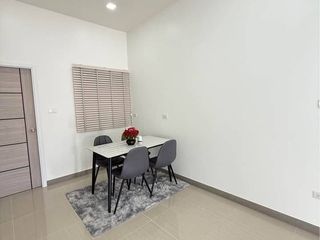 Haus zum Kauf mit 3 Zimmer in Bang Lamung, Chonburi