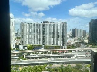 For sale 1 bed condo in Thon Buri, Bangkok