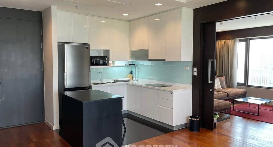 À vendre 2 chambres condo à Sathon, Bangkok