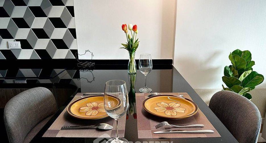 For sale 1 bed condo in Watthana, Bangkok