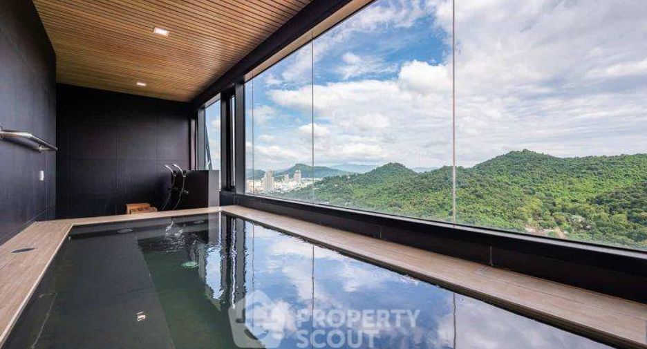 For rent そして for sale 2 ベッドルーム condo in Si Racha, Chonburi