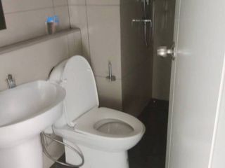 For sale 1 bed condo in Bang Kapi, Bangkok