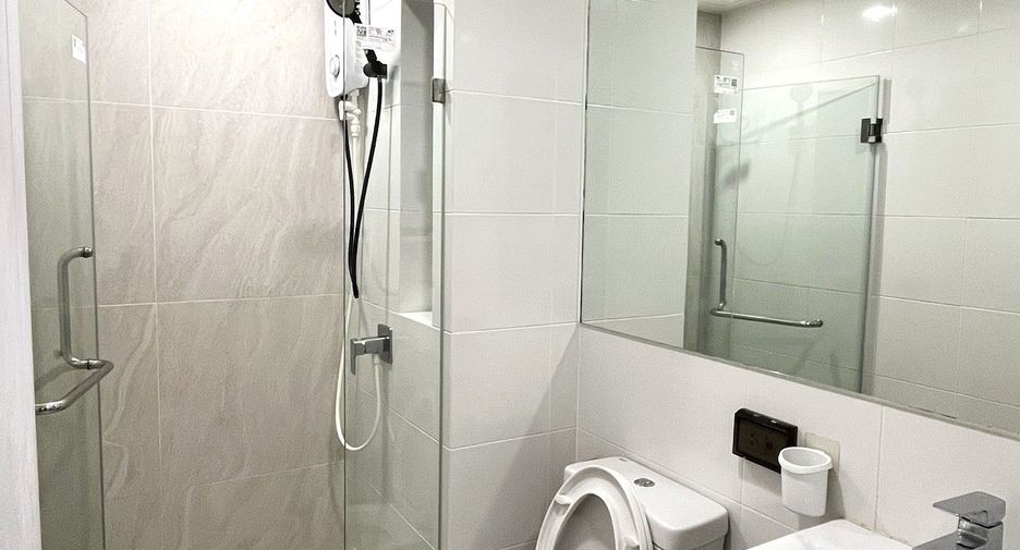 Condo en venta de 1 habitaciones en Khan Na Yao, Bangkok