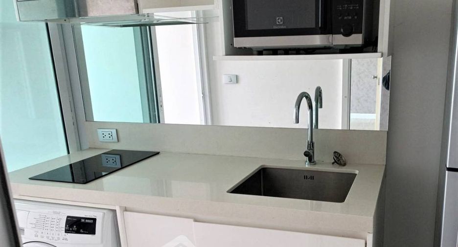 For sale 1 bed condo in Bang Na, Bangkok