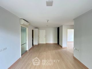 Wohnung zum Kauf mit 1 Zimmer in Bang Phlat, Bangkok
