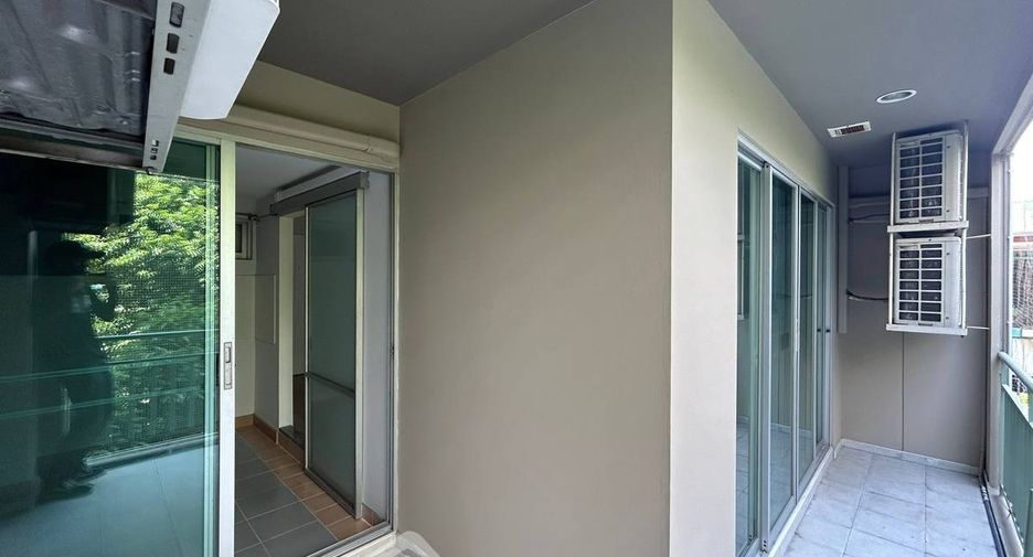Wohnung zum Kauf mit 1 Zimmer in Bang Phlat, Bangkok