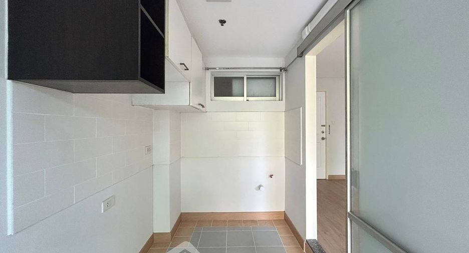 Wohnung zum Kauf mit 1 Zimmer in Bang Phlat, Bangkok