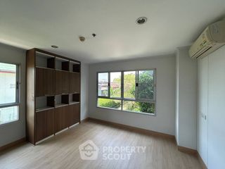 Wohnung zum Kauf mit 1 Zimmer in Bang Phlat, Bangkok