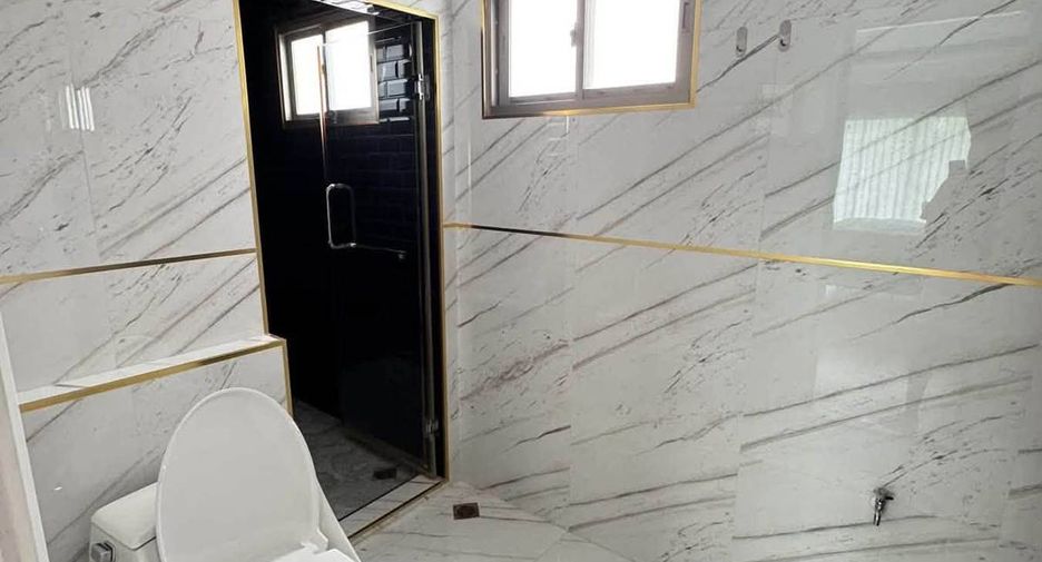 For rent and for sale 1 bed house in Suan Luang, Bangkok