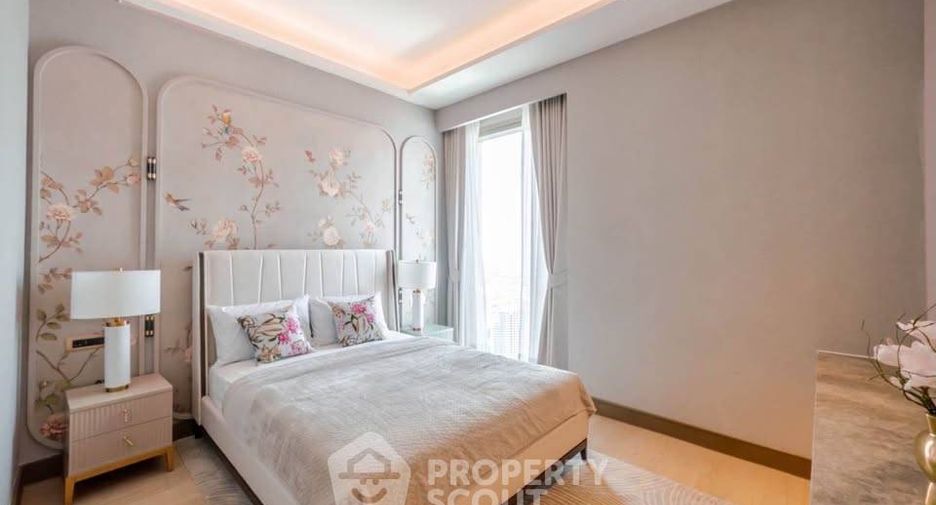 À louer et à vendre 3 chambres condo à Khlong San, Bangkok