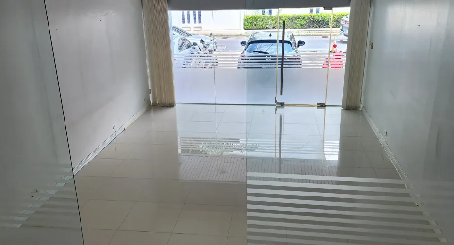 Casa adosada en venta de 3 habitaciones en Watthana, Bangkok