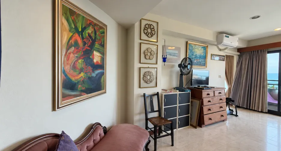 For rent 2 bedrooms condo in Hua Hin, Prachuap Khiri Khan