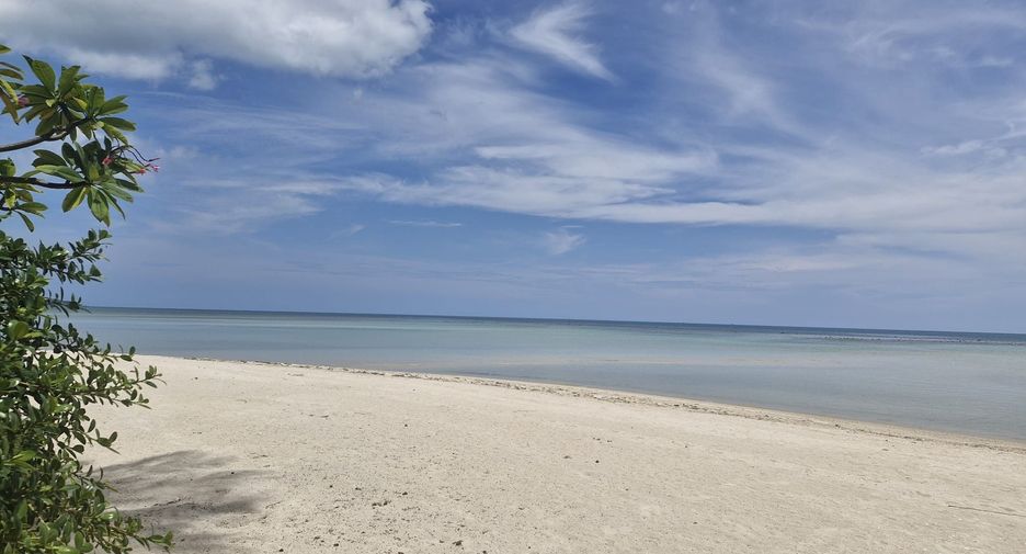 For sale 4 bedrooms villa in Ko Samui, Surat Thani