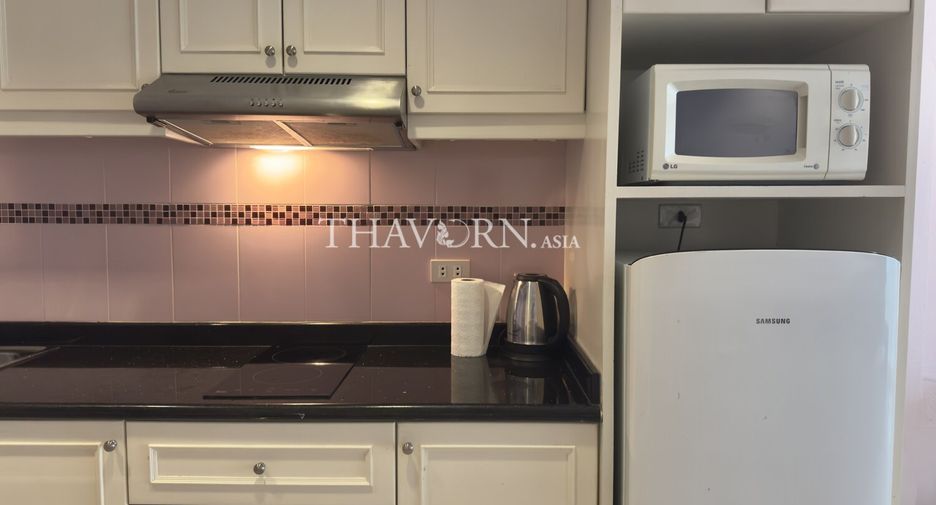 À vendre studio condo à Jomtien, Pattaya