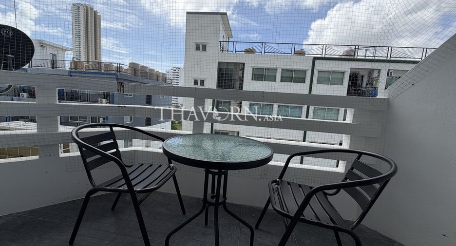 À vendre studio condo à Jomtien, Pattaya