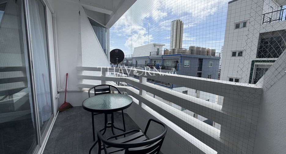 À vendre studio condo à Jomtien, Pattaya