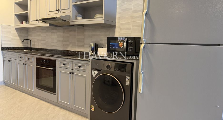 À vendre 2 chambres condo à Na Jomtien, Pattaya
