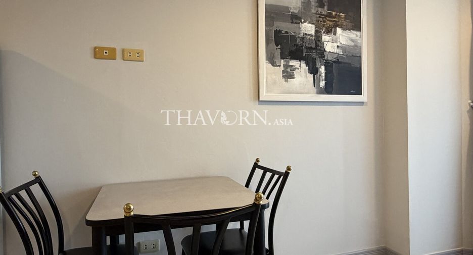 À vendre 2 chambres condo à Na Jomtien, Pattaya