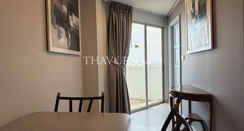 À vendre 2 chambres condo à Na Jomtien, Pattaya