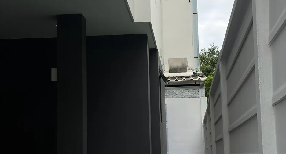For sale そして for rent 7 ベッドルーム villa in Huai Khwang, Bangkok