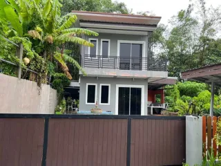 À louer 2 chambres maison à Kathu, Phuket