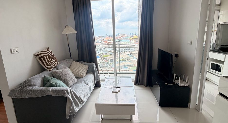 For rent 2 bedrooms condo in Khlong Toei, Bangkok