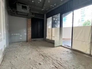 For rent retail Space in Khlong Toei, Bangkok