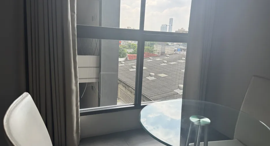 For rent 1 bed condo in Phra Khanong, Bangkok