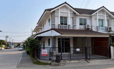 For rent 3 ベッドルーム townhouse in Bang Phli, Samut Prakan