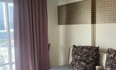 À louer 1 chambre condo à Huai Khwang, Bangkok