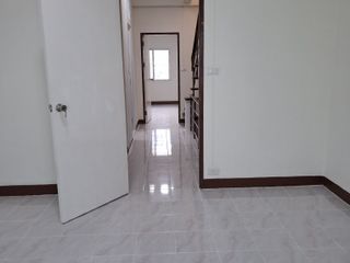 For sale 4 bedrooms townhouse in Bang Phli, Samut Prakan