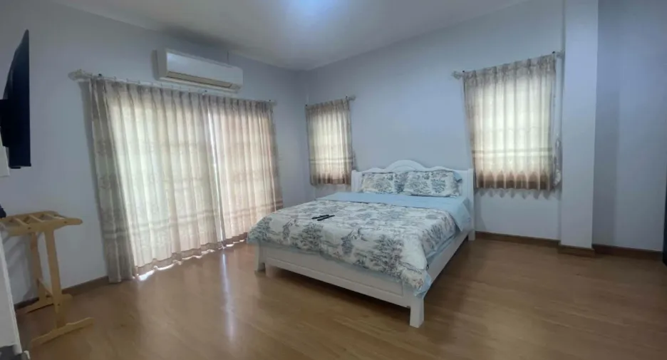 Haus zur Miete mit 4 Zimmer in Saraphi, Chiang Mai