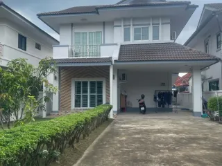 Haus zur Miete mit 4 Zimmer in Saraphi, Chiang Mai