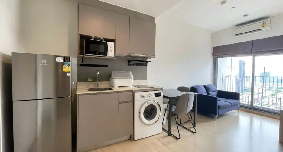 À louer 1 chambre condo à Bang Na, Bangkok