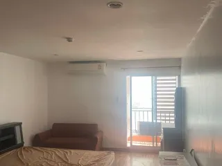 À vendre studio condo à Phra Khanong, Bangkok