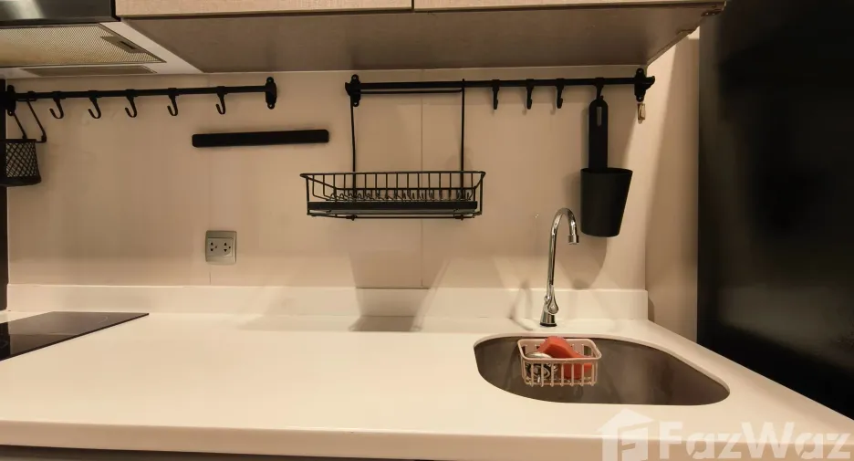 For rent 1 bed condo in Huai Khwang, Bangkok