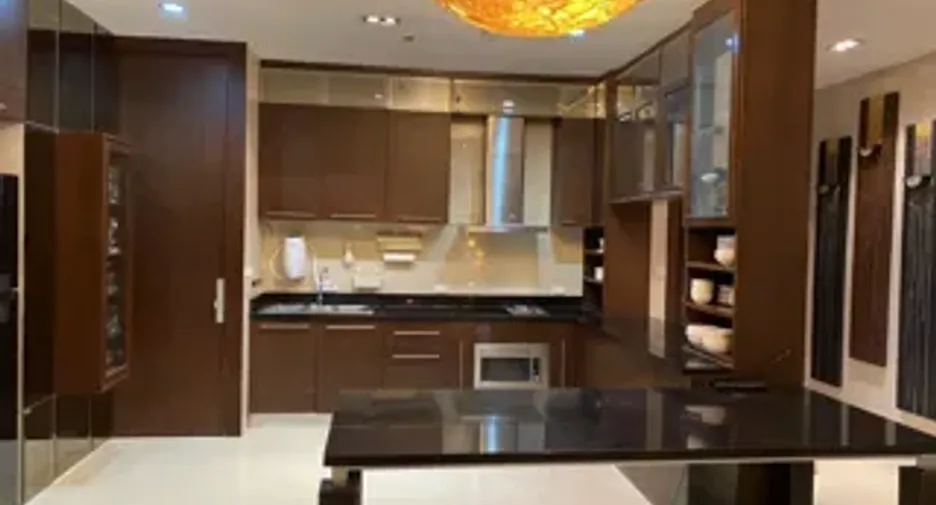 Wohnung zum Kauf mit 2 Zimmer in Sathon, Bangkok