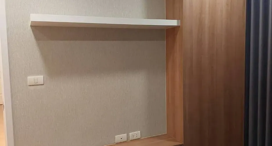 Condo en alquiler de 2 habitaciones en Pom Prap Sattru Phai, Bangkok