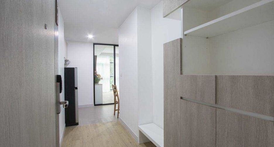 For rent 1 bed condo in Phra Khanong, Bangkok
