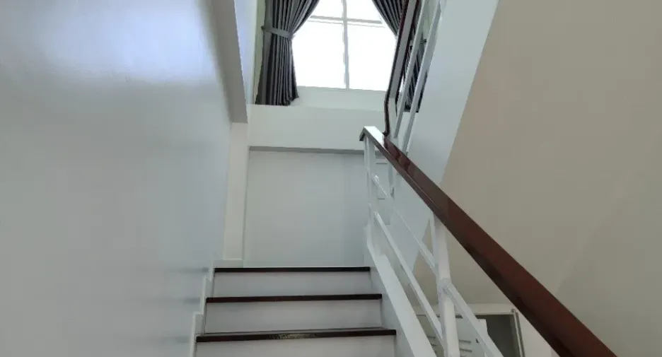 For sale 4 bedrooms house in Bang Lamung, Chonburi