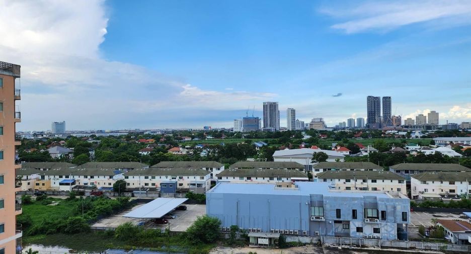 À vendre 1 chambre condo à Bang Na, Bangkok