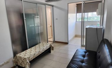 À vendre 1 chambre condo à Bang Na, Bangkok