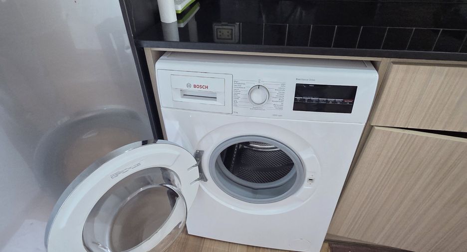 For sale 2 ベッドルーム condo in Mueang Samut Prakan, Samut Prakan