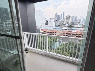 Condo en alquiler de 1 habitaciones en Watthana, Bangkok