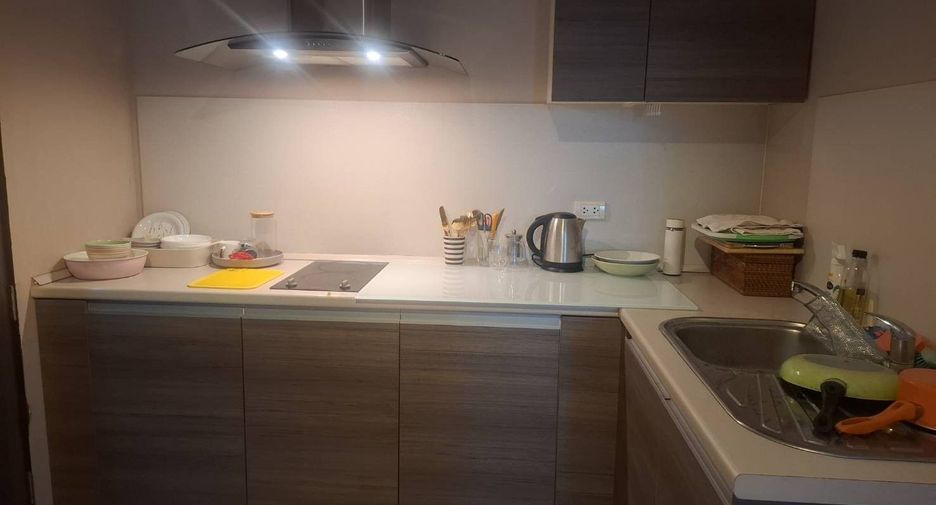 For sale and for rent 2 bedrooms condo in Huai Khwang, Bangkok
