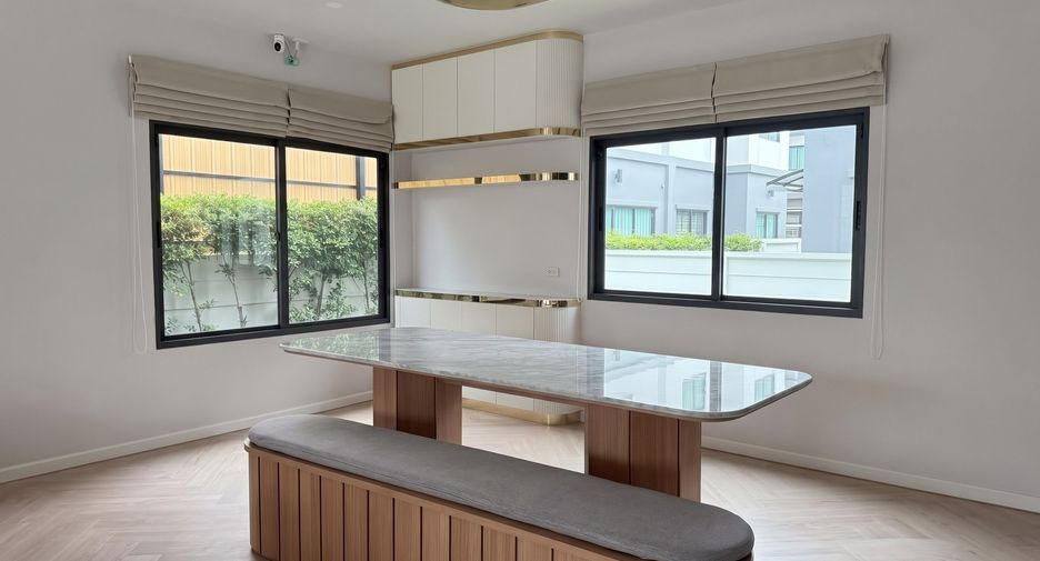 Haus zum Kauf und zur Miete mit 4 Zimmer in Lat Krabang, Bangkok