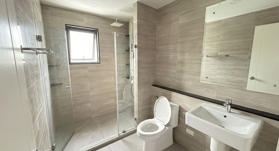 Haus zum Kauf und zur Miete mit 4 Zimmer in Lat Krabang, Bangkok
