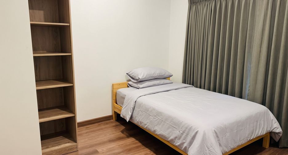 Haus zum Kauf und zur Miete mit 4 Zimmer in Lat Krabang, Bangkok